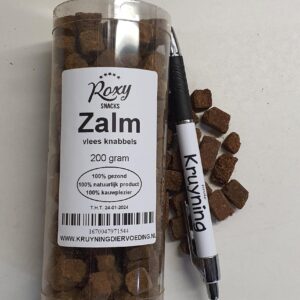Vlees knabbels Zalm 12 x 200 gram